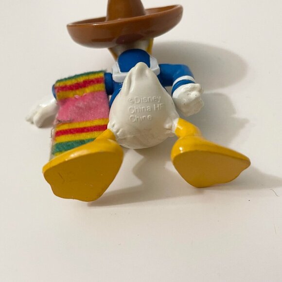Disney Donald Duck Mexican Hat Three Caballeros 3" Tall Vinyl Figurine Toy - Picture 8 of 12